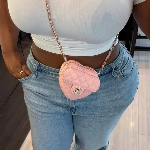 CHANEL Pink Quilted Heart Mini Bag - Picture 3 of 5